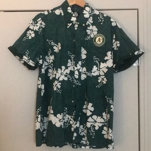 Reyn Spooner Hawaiian Oakland Athletics button-up